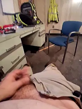 daddysmalldick502 online show from 1, 12, 2025