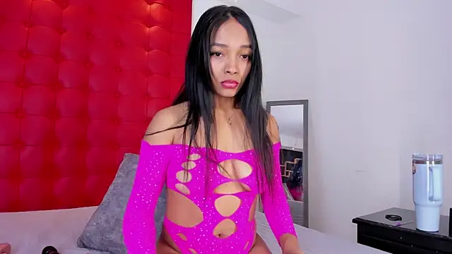 Snapshot of Daliana_Beck chatting on 25, 10, 2025 Daliana Beck online show from 25, 10, 2025