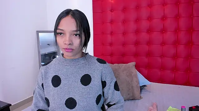 Snapshot of Daliana_Beck chatting on 13, 10, 2025 Daliana Beck online show from 13, 10, 2025