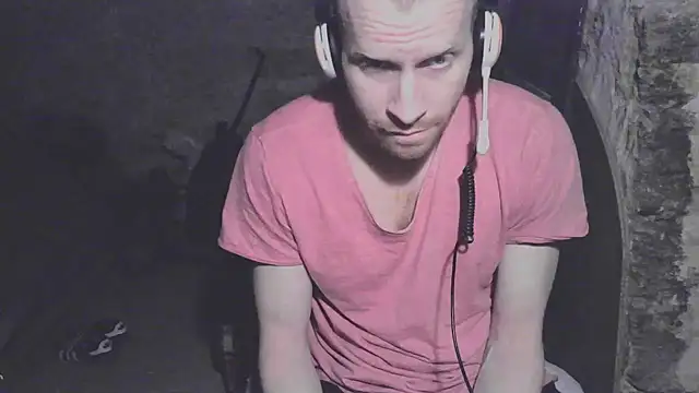 GoodSeksLove online show from 8, 3, 2025