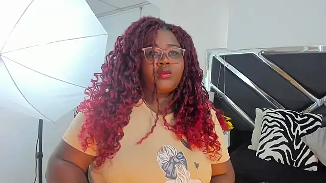 BritannyJhonsons online show from 1, 10, 2025