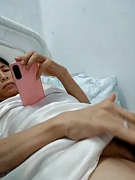 Snapshot of Hana_67 chatting on 24, 10, 2025 Hana 67 online show from 24, 10, 2025