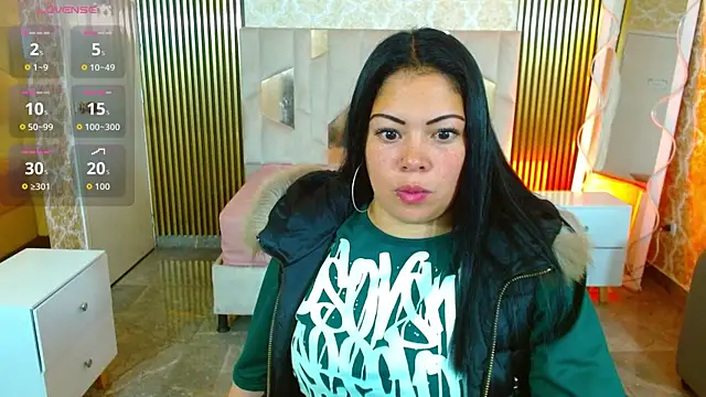 martinna tay online show from 27, 11, 2025