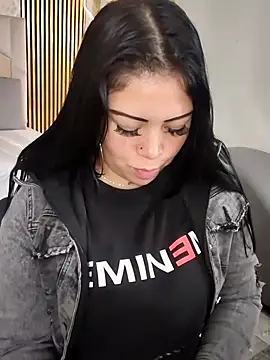 martinna tay online show from 25, 2, 2026