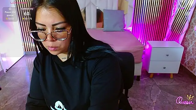 martinna tay online show from 20, 5, 2026