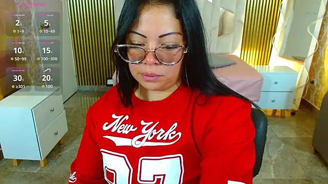 martinna tay online show from 3, 12, 2025