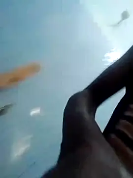 LOVELY-2BERRY online show from 1, 2, 2026