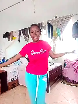 LOVELY-2BERRY online show from 23, 4, 2026
