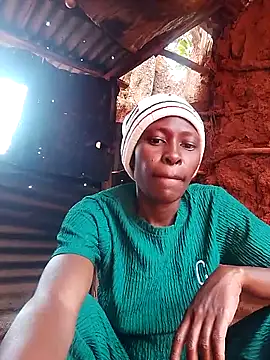 LOVELY-2BERRY online show from 1, 12, 2025