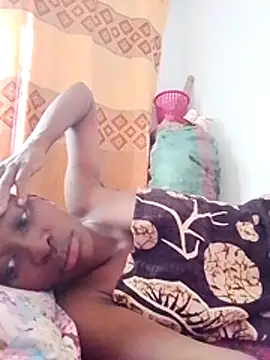 LOVELY-2BERRY online show from 15, 11, 2025