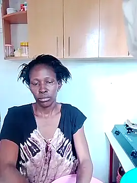 LOVELY-2BERRY online show from 25, 5, 2026