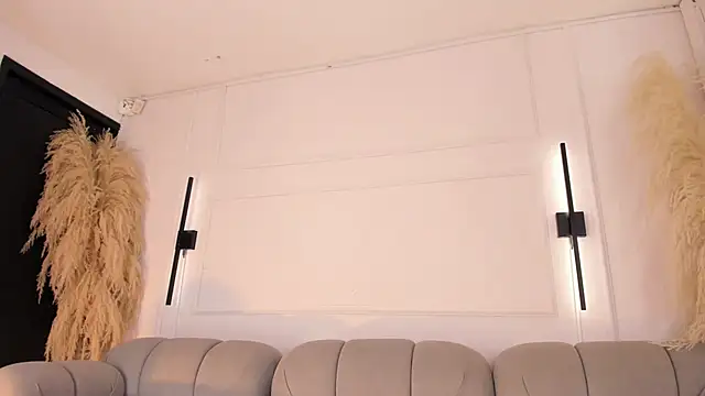 AliceHanz online show from 2, 4, 2026