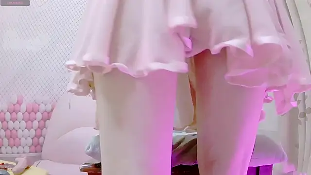 Sumi y online show from 5, 4, 2026