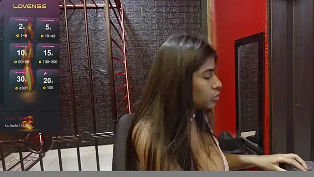 Rubi boobs  online show from 6, 2, 2025