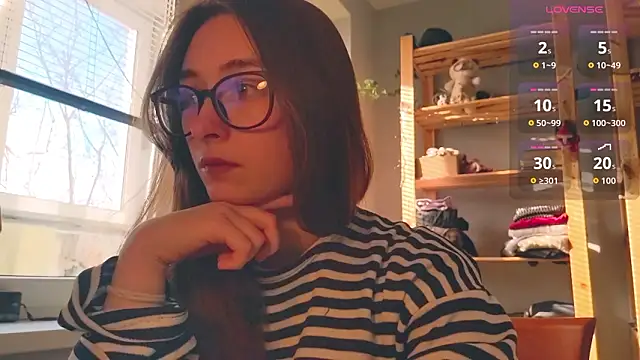 monlight  dana online show from 4, 3, 2026