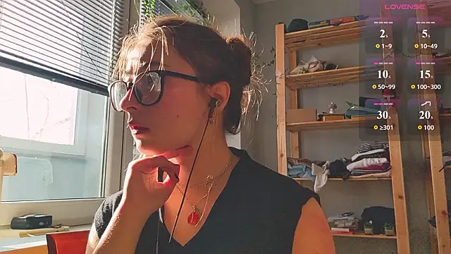 monlight  dana online show from 8, 2, 2026