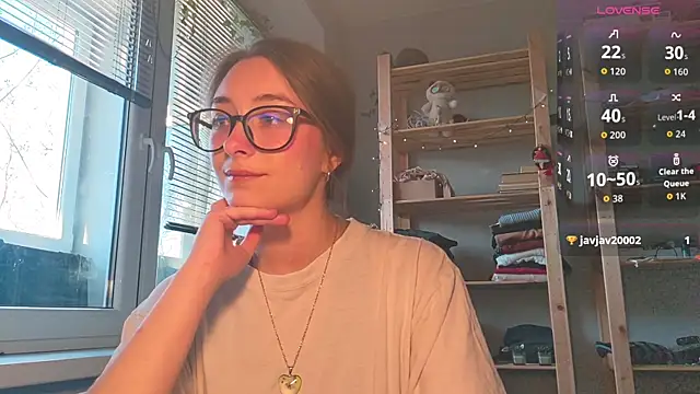 monlight  dana online show from 2, 4, 2026