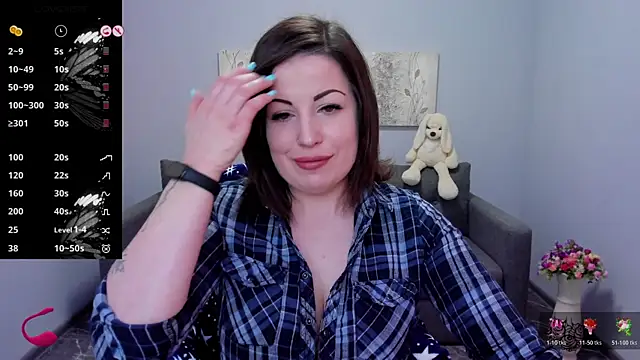 Emily Midlton online show from 21, 10, 2025