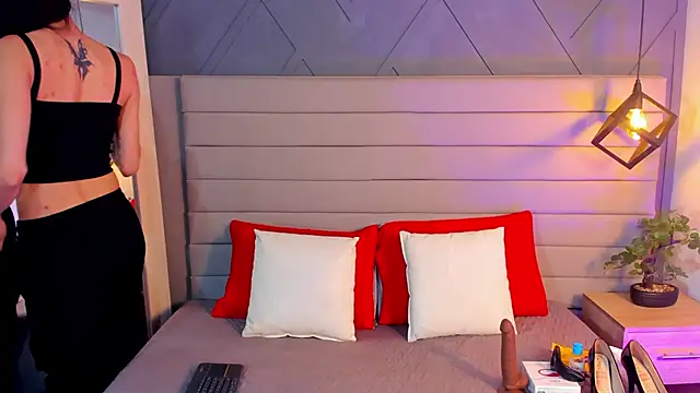 Snapshot of LadyLuminary chatting on 31, 10, 2025 LadyLuminary online show from 31, 10, 2025