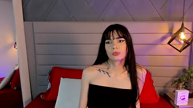 Snapshot of LadyLuminary chatting on 10, 11, 2025 LadyLuminary online show from 10, 11, 2025