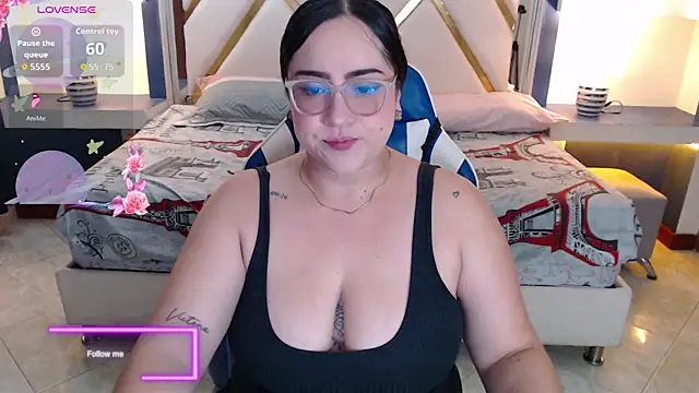 Sofiia davis23 online show from 24, 7, 2026