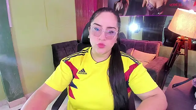 Sofiia davis23 online show from 17, 6, 2026