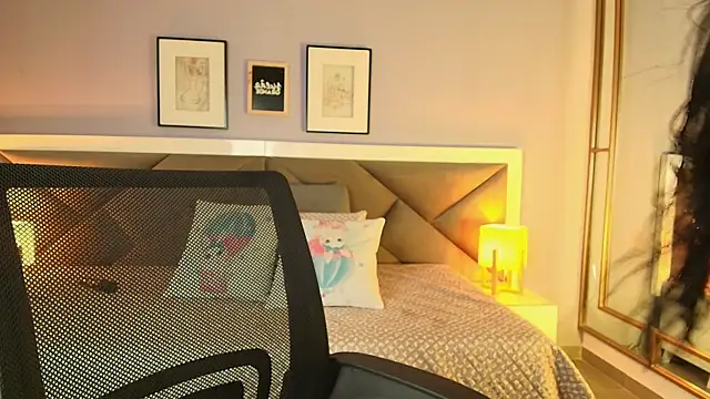 lisa casper online show from 28, 2, 2026