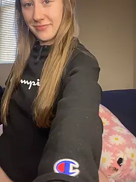 Snapshot of sage__marie chatting on 28, 2, 2025 sage marie online show from 28, 2, 2025