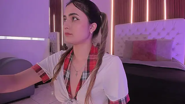 sweetty paulina online show from 6, 3, 2026