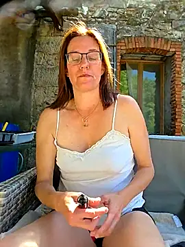 SpiceLea online show from 16, 4, 2026