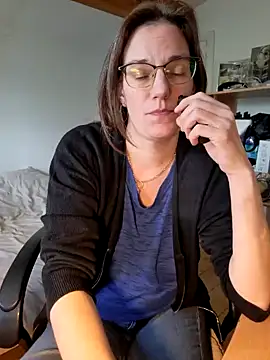 SpiceLea online show from 28, 2, 2025