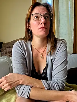 SpiceLea online show from 25, 9, 2025