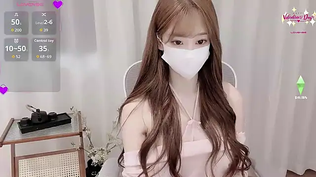 Yuuuuuly online show from 19, 12, 2025