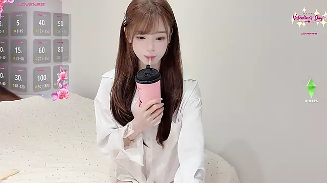 Yuuuuuly online show from 17, 4, 2026