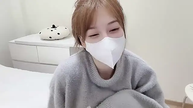 Yuuuuuly online show from 13, 12, 2025