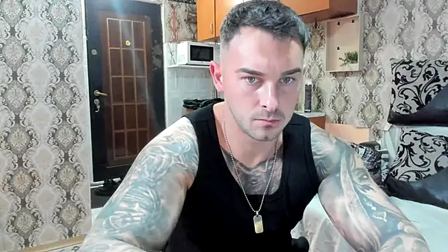 Snapshot of Jonmusclemaster chatting on 20, 10, 2025 Jonmusclemaster online show from 20, 10, 2025