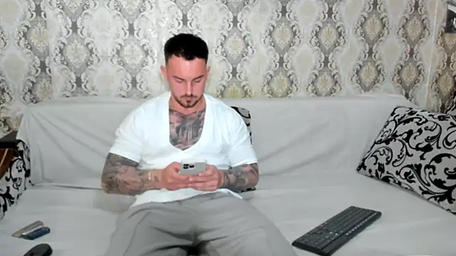 Jonmusclemaster online show from 15, 4, 2026