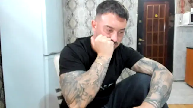 Snapshot of Jonmusclemaster chatting on 21, 5, 2026 Jonmusclemaster online show from 21, 5, 2026