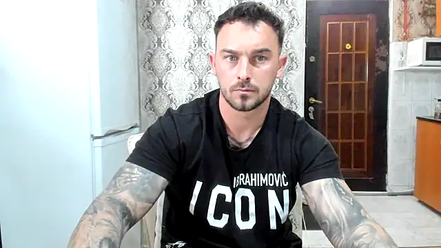 Snapshot of Jonmusclemaster chatting on 12, 5, 2026 Jonmusclemaster online show from 12, 5, 2026