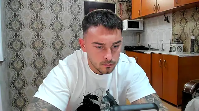 Jonmusclemaster online show from 27, 10, 2025