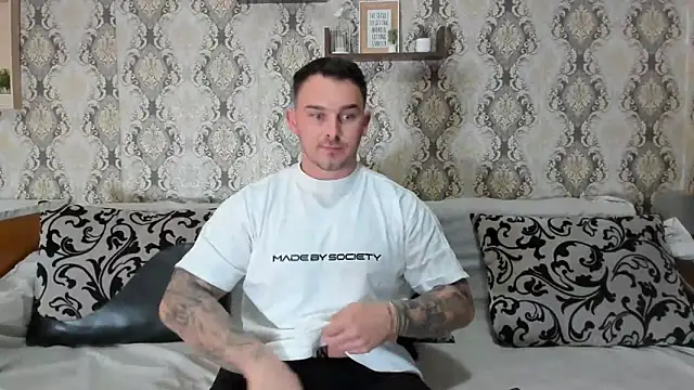 Snapshot of Jonmusclemaster chatting on 31, 1, 2025 Jonmusclemaster online show from 31, 1, 2025