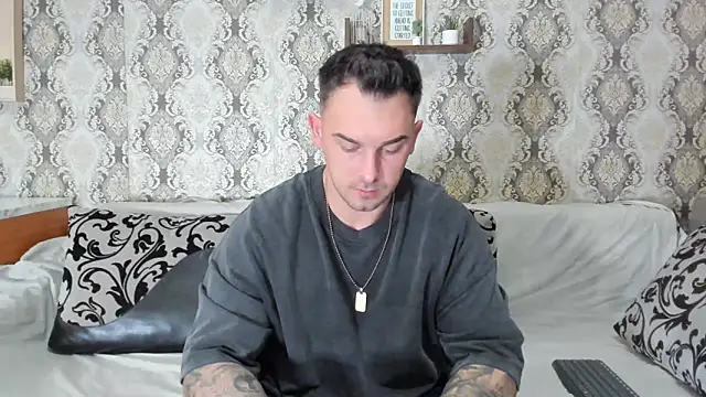 Snapshot of Jonmusclemaster chatting on 8, 2, 2025 Jonmusclemaster online show from 8, 2, 2025