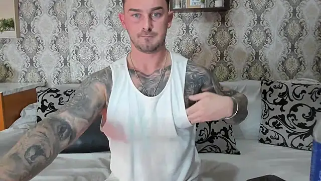 Snapshot of Jonmusclemaster chatting on 22, 2, 2025 Jonmusclemaster online show from 22, 2, 2025