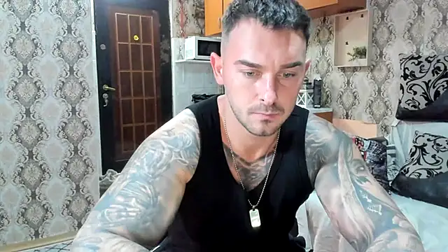 Snapshot of Jonmusclemaster chatting on 11, 10, 2025 Jonmusclemaster online show from 11, 10, 2025
