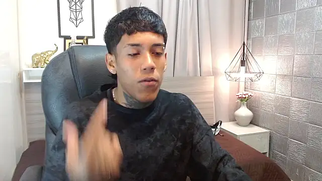 Alan Cute18 online show from 25, 2, 2026