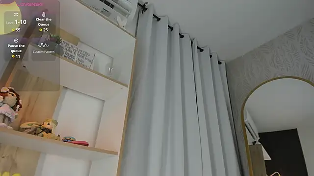 Snapshot of Angelbae- chatting on 10, 3, 2025 Angelbae- online show from 10, 3, 2025