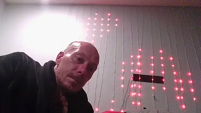 Snapshot of deepinnnnn chatting on 23, 5, 2026 deepinnnnn online show from 23, 5, 2026