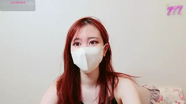 chat MIYU online show from 15, 4, 2026