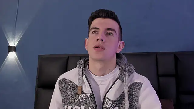 MikaelSlow online show from 8, 10, 2025