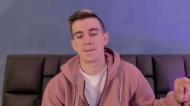 MikaelSlow online show from 28, 2, 2026